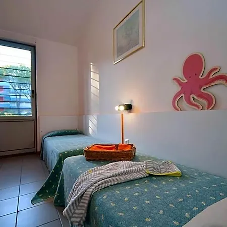 Bright And Airy With Garden View * Lignano Sabbiadoro